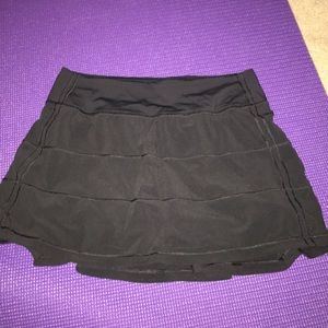 Lululemon pace rival skirt